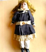 1987 YAPIM DAMGALI PORSELEN BEBEK OYUNCAK BEBEK - 1