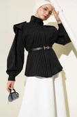 Çizgili Omuz Apoletli Kemerli Ceket Siyah thumbnail 1