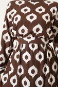Halka Desen Kuşaklı Bürümcük Elbise Kahve thumbnail 4