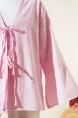Önü Bağcıklı Geniş Kol Kimono Pembe thumbnail 4