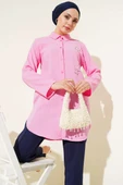 Önü İncili Kabartma Çizgili Gömlek Pembe thumbnail 1