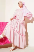 Güpürlü Boydan Düğmeli Elbise Pembe thumbnail 2
