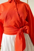 Düğmeli Yan Bağlamalı Kısa Gömlek Oranj thumbnail 4