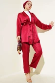 Kuşaklı Kırışık Saten İkili Takım Bordo thumbnail 1
