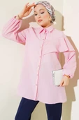 Asimetrik Fırfırlı Kabartma Çizgili Gömlek Pembe thumbnail 1