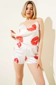 Dudak Figürlü Askılı Saten Pijama Takım Beyaz thumbnail 1
