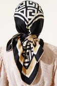 Geometrik Detaylı Saten Twill Eşarp Latte thumbnail 3