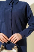 Kabartma Çizgili Göğüs Cepli Gömlek Lacivert thumbnail 4