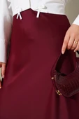 Bel Lastikli Saten Kloş Etek Bordo thumbnail 4