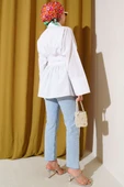Kendinden Kuşaklı Önü Büzgülü Tunik Beyaz thumbnail 3