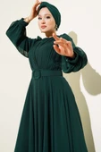 Önü V Pileli Kemerli Abiye Elbise Zümrüt thumbnail 2