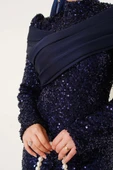 Parça Detaylı Pul Payet Abiye Lacivert thumbnail 4