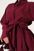 Kuşak Büzgülü Yarım Düğmeli Tunik Bordo thumbnail 4