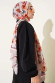 Floral Desenli Bambu Kraş Şal Latte thumbnail 3