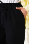 Bel Lastikli Tencel Pantolon Siyah thumbnail 4