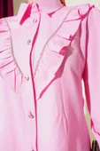 Önü Fırfır Taş Şerit Geçişli Düğmeli Gömlek Pembe thumbnail 4