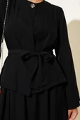 Belden Bağlamalı Etekli İkili Takım Siyah thumbnail 4