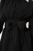 Kendinden Kuşaklı Önü Büzgülü Tunik Siyah thumbnail 4