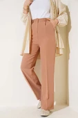 Tek Pileli Cepli Kumaş Pantolon Latte thumbnail 1
