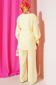 Yan Kemerli Düğmeli İkili Takım Sarı thumbnail 3