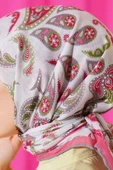 Paisley Detaylı Eşarp Taş thumbnail 4