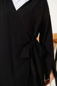 Gömlek Yaka Yandan Bağlamalı İkili Takım Siyah thumbnail 4