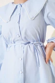Yakası İncili İp Kuşaklı Gömlek Bebe Mavi thumbnail 4