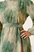 Desenli Viscon Elbise Yeşil thumbnail 4