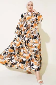 Yarım Düğmeli Karmaşık Desenli Elbise Camel thumbnail 1