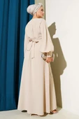 Çiçek Taş Süslemeli Abiye Elbise Bej thumbnail 3