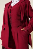 Omuz Vatkalı Ceketli Yelekli Üçlü Takım Bordo thumbnail 4