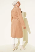 Omuz Apoletli Düğme Detaylı Trençkot Camel thumbnail 3