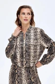 Quzu Yılan Desenli Kadın Ceket thumbnail 1