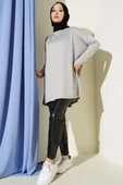Kalp Detaylı Basic Tunik Gri thumbnail 2