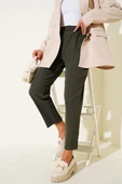 Dar Paça Bel Lastikli Çımalı Pantolon Haki thumbnail 1