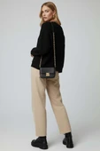 Düğme Detaylı Cepli Triko Hırka Siyah thumbnail 3
