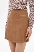 Quzu Kadife Mini Etek thumbnail 3