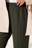 Dar Paça Bel Lastikli Çımalı Pantolon Haki thumbnail 4