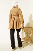 Kemerli Kısa Kaşe Kaban Camel thumbnail 3