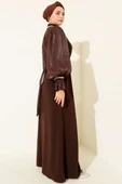 Yaka İnci Detaylı Kuşaklı Abiye Elbise Kahve thumbnail 3