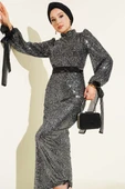Dik Yaka Kuşaklı Pul Payet Abiye Elbise Siyah Gümüş thumbnail 2