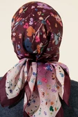 Mini Çiçek Detaylı Soft Eşarp Mürdüm thumbnail 3