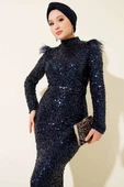 Omuzları Tüylü Pul Payet Abiye Elbise Lacivert thumbnail 2