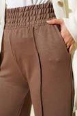 Geniş Bel Lastikli Çımalı Pantolon Vizon thumbnail 4
