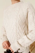 Örgü Kabartmalı Triko Kazak Ekru thumbnail 4