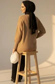 Düşük Omuz Detaylı Triko Tunik Latte thumbnail 3