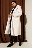 Kuşaklı Bronş Detaylı Kaşe Kaban Ekru thumbnail 2