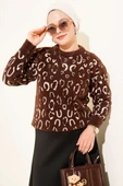 Leopar Desenli Sakallı Kazak Kahve Ekru thumbnail 1