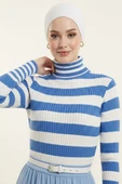 Çizgili Balıkçı Yaka Detaylı Triko Kazak Mavi thumbnail 1