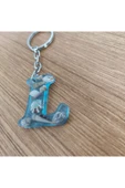 "L" HARFİ - Açık Mavi Deniz Epoksi Harf Anahtarlık – Gerçek Deniz Kabuğu, El Yapımı, Benzersiz thumbnail 1